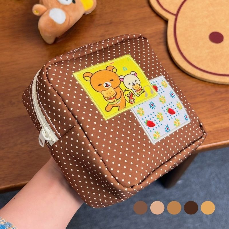 Beauty Makeup Vanity - Urocza kosmetyczka Rilakkuma w brązowe kropki,