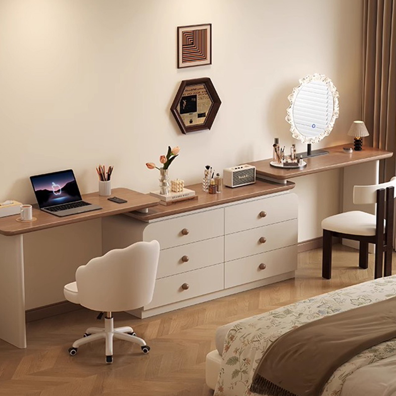 Duża toaletka do sypialni z sz – Beauty Without Makeup recenzja i cena