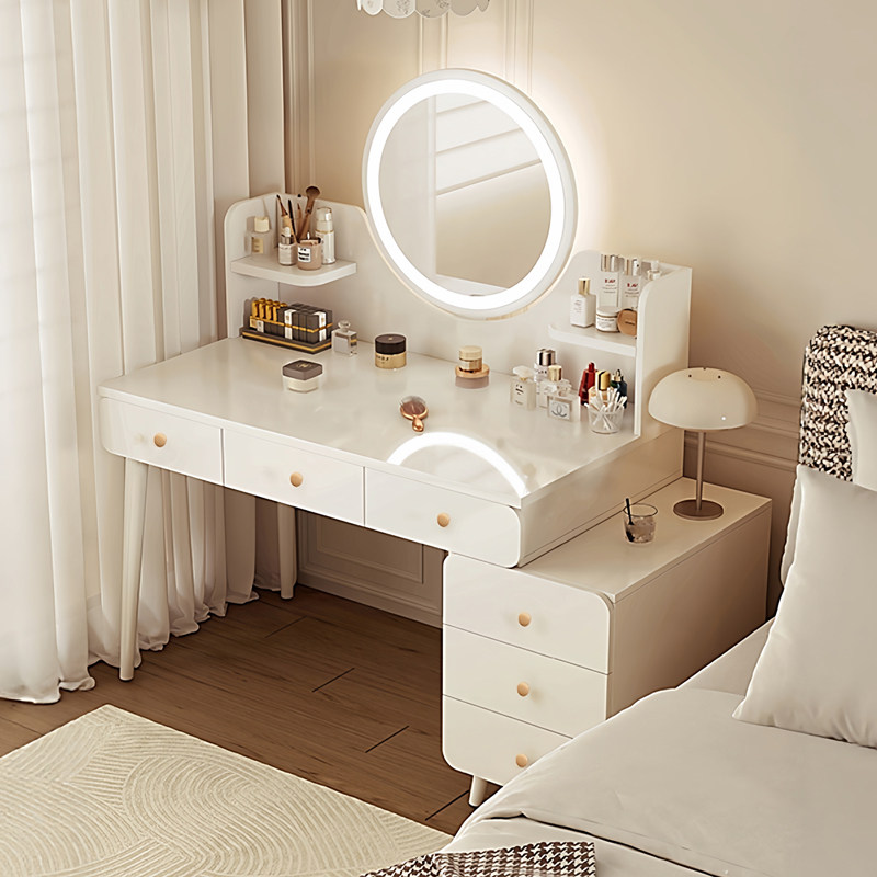 Toaletka do makijażu do sypial – Beauty Without Makeup recenzja i cena